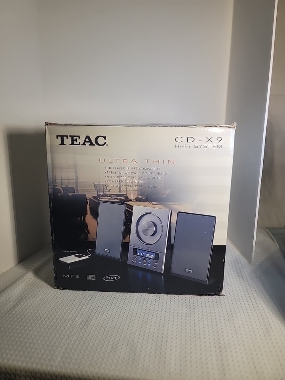 CD-X9 Ultra Thin Hi-Fi System in Black